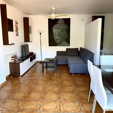 Apartamento Apartament Pool & Parking